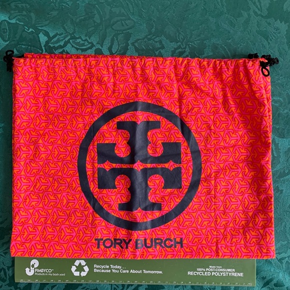 🔥 Tory Burch dust cover for handbags 9 1/2 x 12 1/2 - Picture 3 of 5